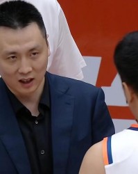 亚博体育-残阵上海男篮6分力克山东，约翰逊空砍36+5，李添荣19+5弗格21分